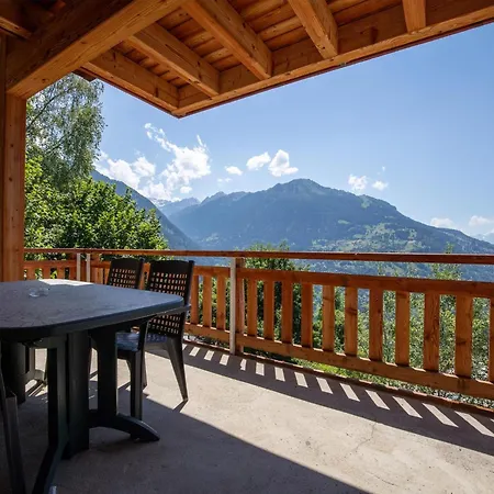 Spacious With Patio Facing Mountains *