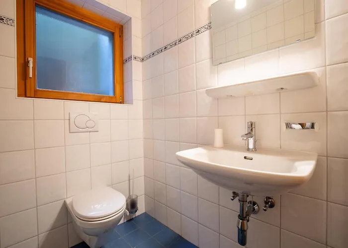 In With Balcony Chalé *