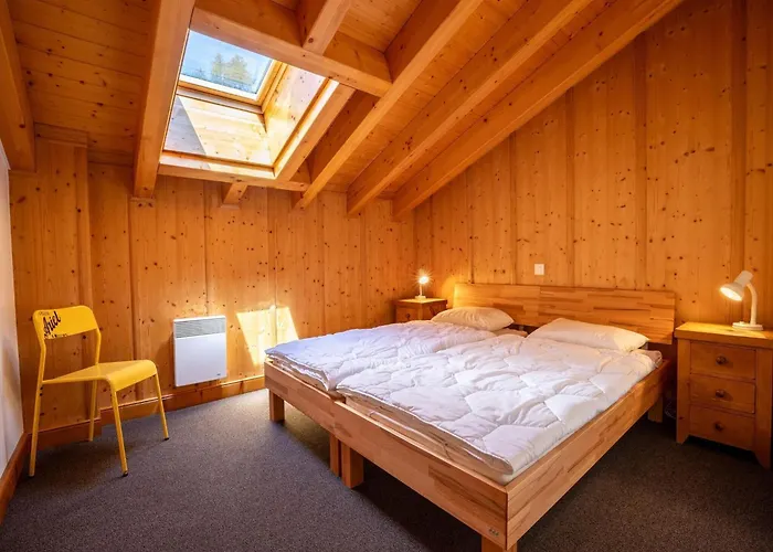 In With Balcony * Veysonnaz